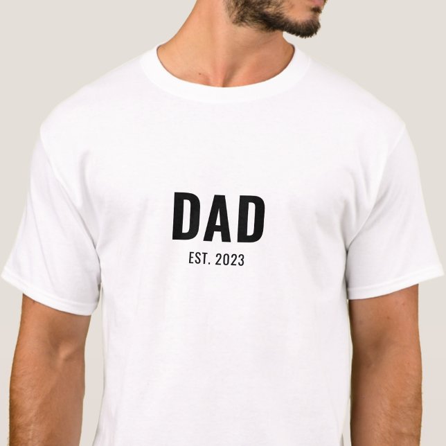 Black Script Established Dad T-Shirt (Von Creator hochgeladen)