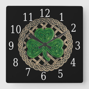 Black Shamrock and Celtic Knots Square Clock Quadratische Wanduhr