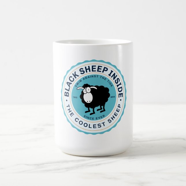 Black Sheep Inside - Schwimm gegen den Strom Kaffeetasse (Mittel)