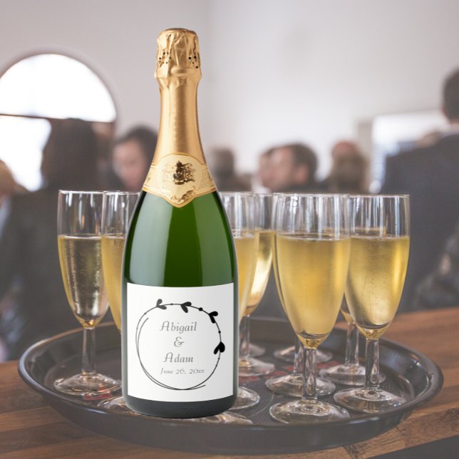 Black Simple Heart Wreath Wedding (In Situ Wedding)