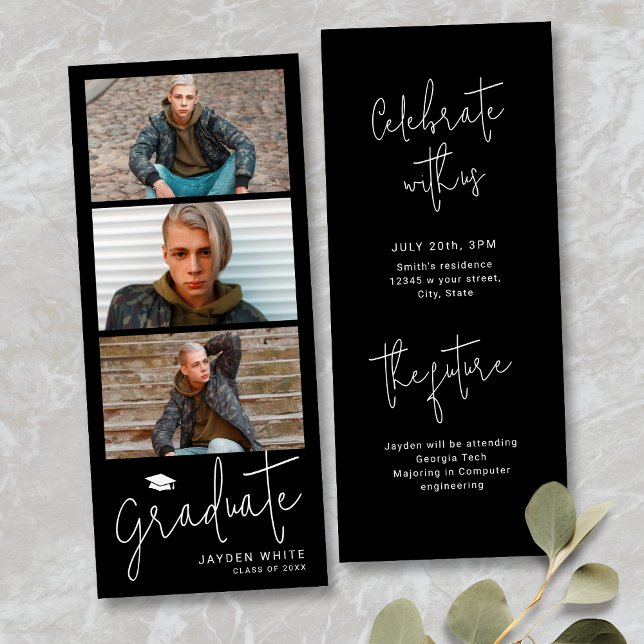 Black Simple Modern Script 3 Foto Abschluss Einladung (Black Simple Modern Script 3 Photo Graduation Invitation)