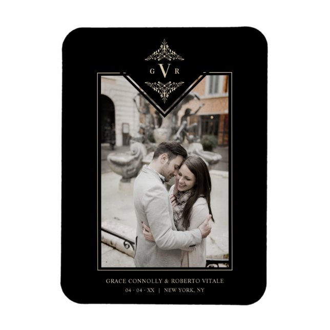 Black Sophisticy Blüh Chic Golden Initials Magnet (Vertikal)