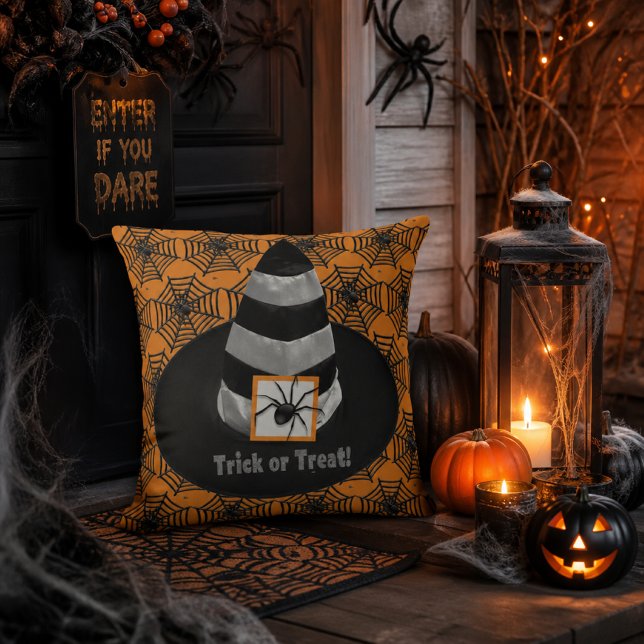 Black Spider Halloween Hexenhut / Spooky Kissen (Von Creator hochgeladen)