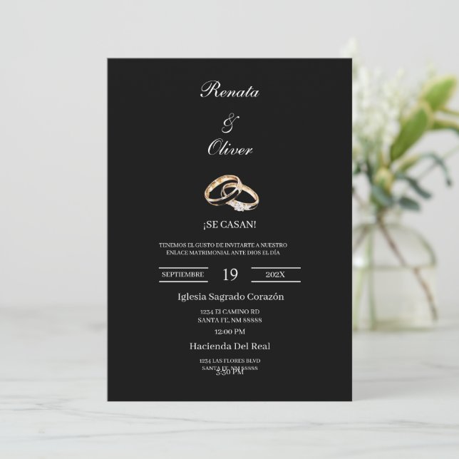 Black theme wedding ring Spanish Wedding Einladung (Stehend Vorderseite)