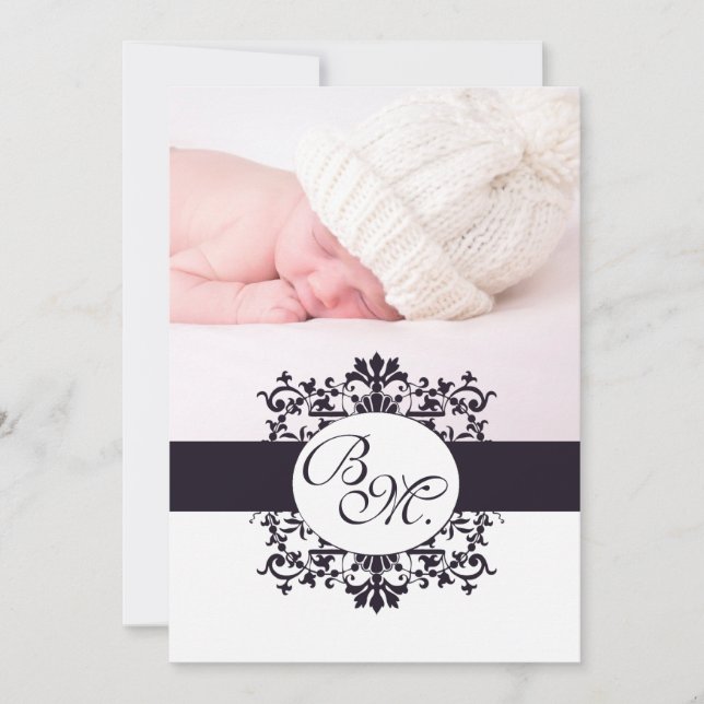 Black Vintag Monogram Baby Announcing & Foto Ankündigung (Vorderseite)