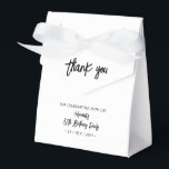 Black & White | 80th Birthday Party Thank you Geschenkschachtel<br><div class="desc">Give thanks to your guests with this personalized birthday party favor box. This design features chic brush lettering "Thank you" "Your name's 80th Birthday Party. This custom favor box will add a personal touch to your special celebrations. Matching invitations and party supplies are available at my shop BaraBomDesign.</div>