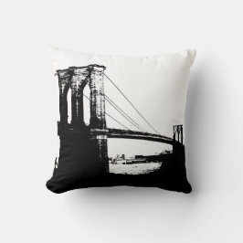 Black & White Brooklyn Bridge New York City Pillow Kissen