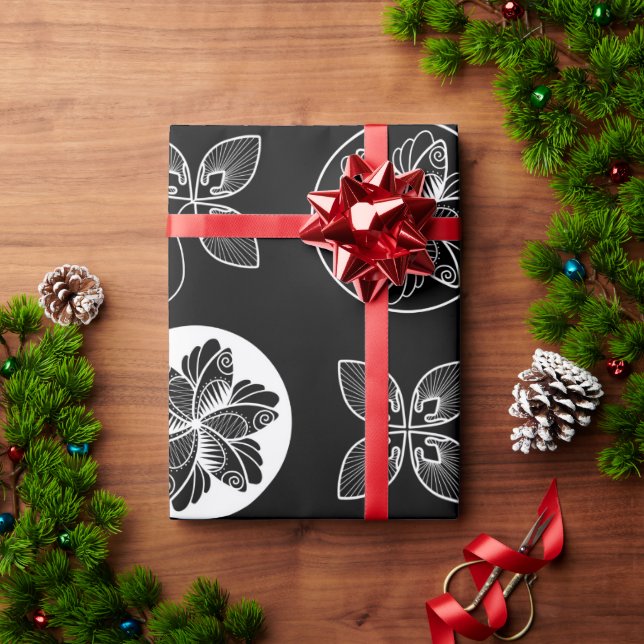 Black White Chic Pattern Geschenkpapier (Feiertagsgeschenk)