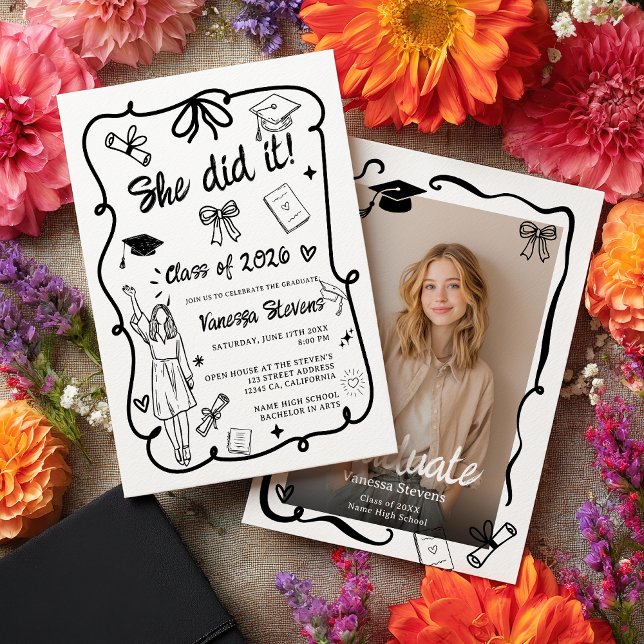 Black White Coquette Doodles photo graduation Einladung (Black White Coquette Doodles photo graduation Invitation)