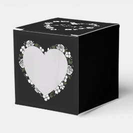 Black & White Floral Heart Wedding Favor Box Geschenkschachtel