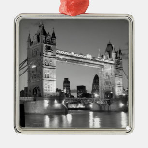 Black White London Tower Bridge Ornament Aus Metall