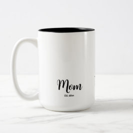Black White Mom Established Year New Mom Gift Zweifarbige Tasse