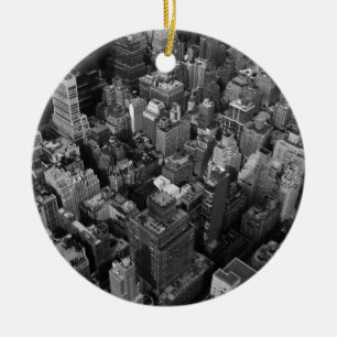 Black & White New York City Night Skyline Keramik Ornament