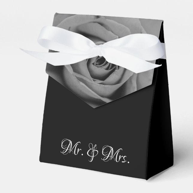 Black & White Rose Mr & Mrs Wedding Zent Gefallen  Geschenkschachtel (Vorderseite)
