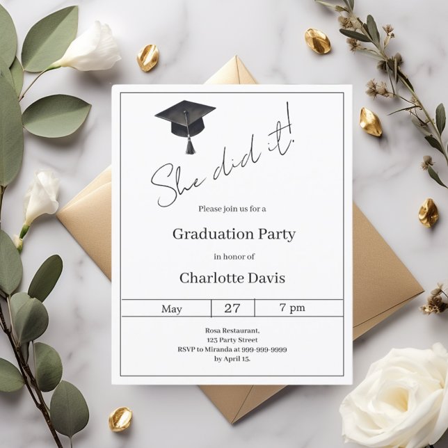 Black white She did it Graduation Party invitation (Von Creator hochgeladen)