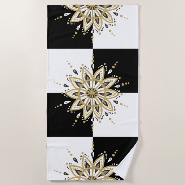 Black & White Square & Gold & Black Mandala Strandtuch (Vorderseite)