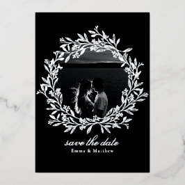 Black Wreath Elegantes Foto & QR Save the Date Folieneinladung