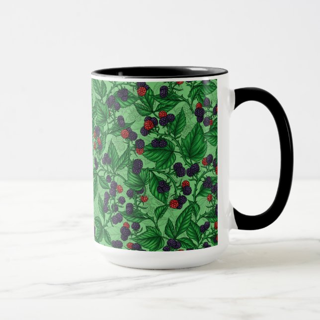 Blackberries on green tasse (Rechts)