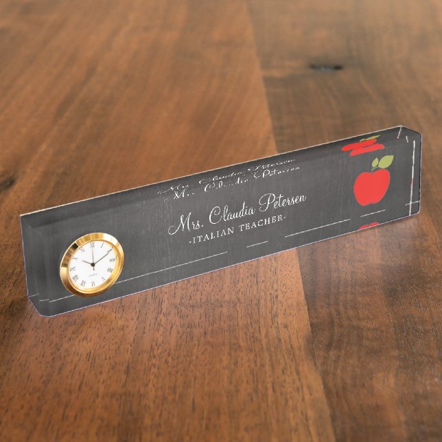 Blackboard und Red Apple School Lehrer Namensplakette (Seite)