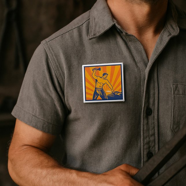 Blacksmith Hammering Retro Strongman Labour Button (Von Creator hochgeladen)