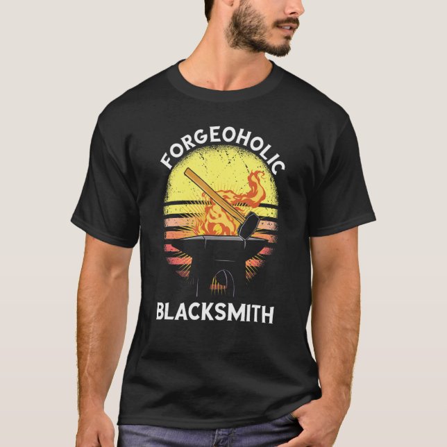 Blacksmith Retro Forge Tools Forge Metalworker A T-Shirt (Vorderseite)