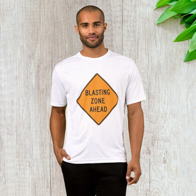 Blade Zone vor der Straße Signiergeräte aktiv T-Shirt (Von Creator hochgeladen)