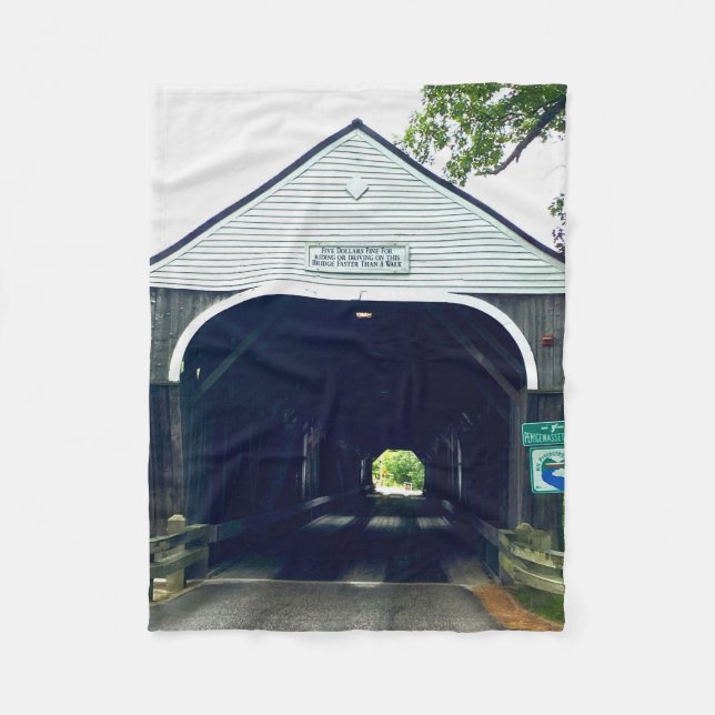Blair Covered Bridge Fleecedecke (Vorderseite)