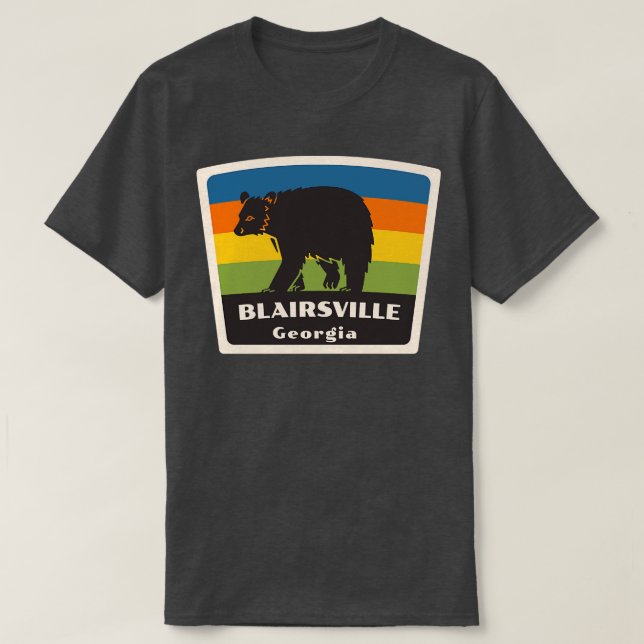 Blairsville Georgia Roaming Mountain Bear T-Shirt (Design vorne)
