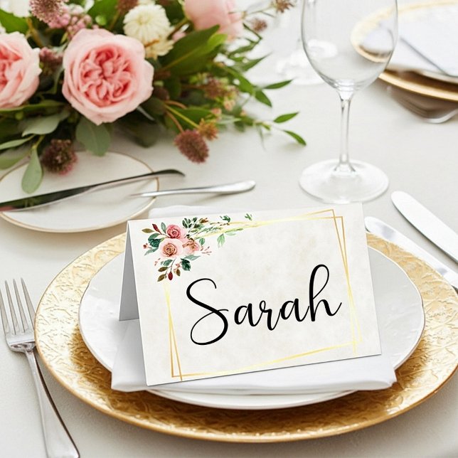 Blank Budget Hübsche Rose und Goldhochzeit Platzkarte (Von Creator hochgeladen)