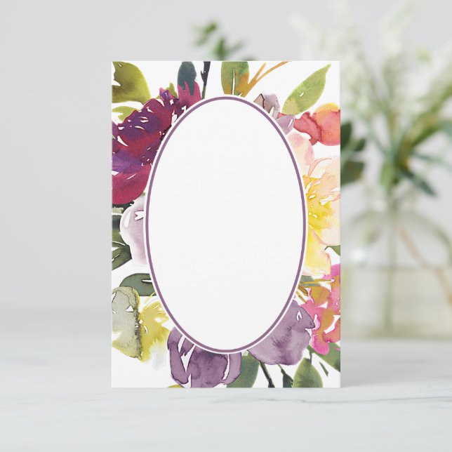 Blank Budget Lila und gelb Blumenhochzeit Einladung (Stehend Vorderseite)