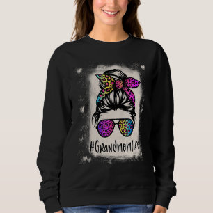 Blank Grandmutterleben Messy Bun Rainbow Leopard Sweatshirt