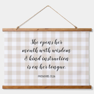 Blass Beige Gingham Kalligrafie Bibelvers Text Wandteppich Mit Holzrahmen