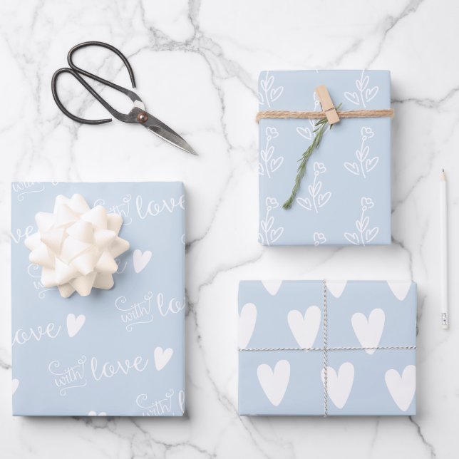 Blassblau Gemustert mit Liebe Geschenkpapier Set (Vorderseite)