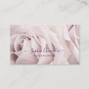 Blasse Lavendelrose, tiefer lila Text, klassisch Visitenkarte