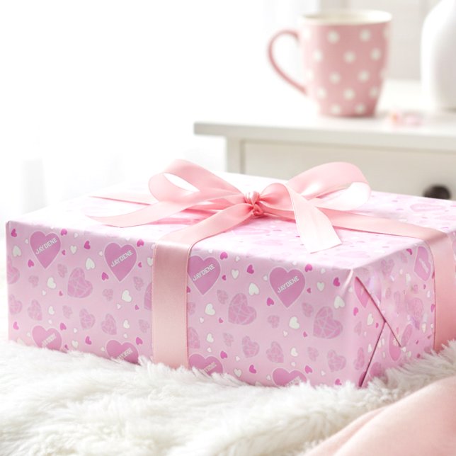 Blasse rosa Herzen und Name Geschenkpapier (Pale pink hearts + your name = the prettiest gift wrap ever.)