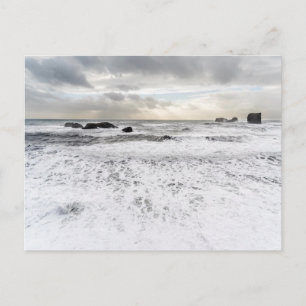 Blasse schaumige Ozeanlandschaft, Island Postkarte