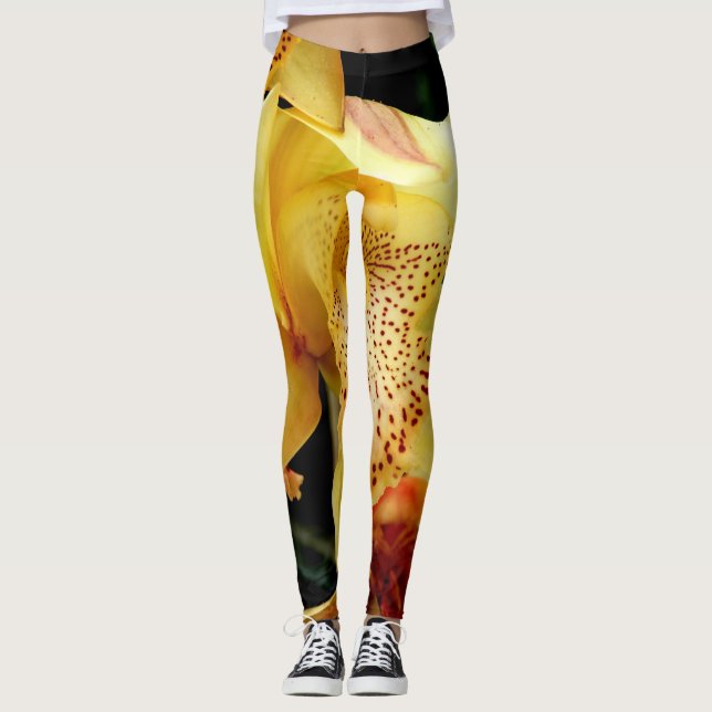 Blassgelbes Cymbidium Orchidee Leggings (Vorderseite)