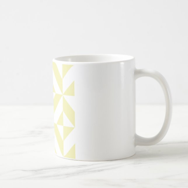 Blassgelbes geometrisches Deko Cube-Muster Tasse (Rechts)