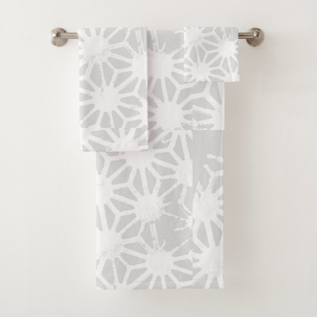 Blassgraues geometrisches Muster Badhandtuch Set (Insitu)