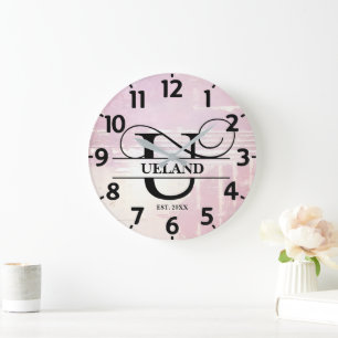 Blasslavender U-Monogramm gestört Große Wanduhr