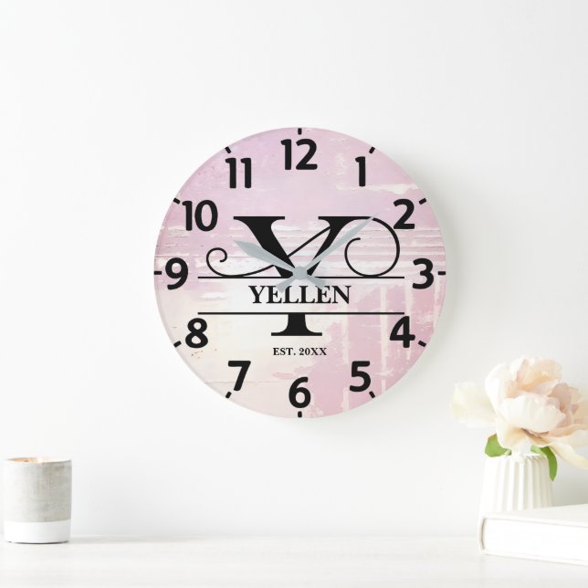 Blasslavender Verstörung Y Monogramm Große Wanduhr (Zuhause)