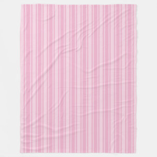 Blassrosa Creme Fleecedecke