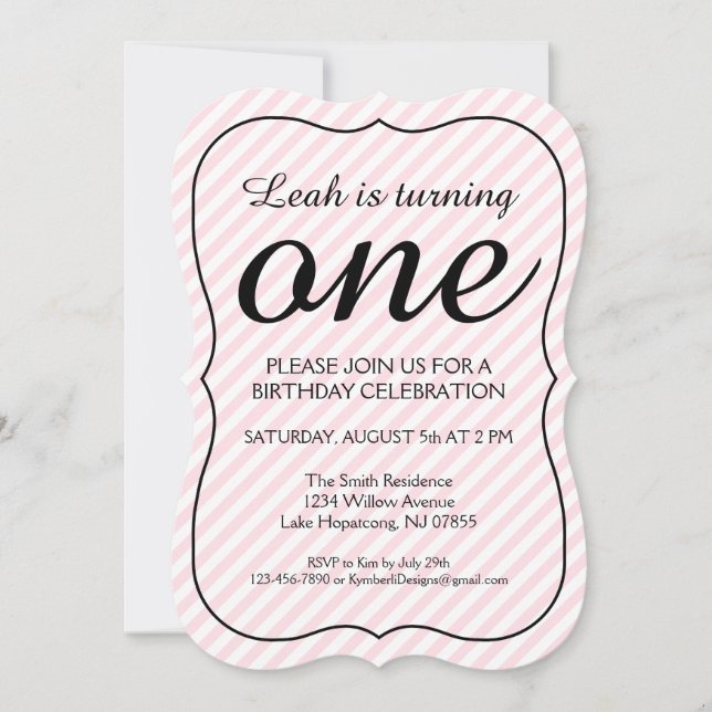 Blassrosa, eine Strickhalterung zum Geburtstag Einladung (Vorderseite)