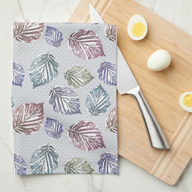 Blätter auf hellgrauem Hintergrund öffnen Geschirrtuch (Viertel Falte)