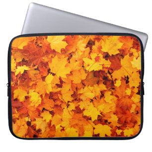 Blätter aus Herbstblättern Laptopschutzhülle