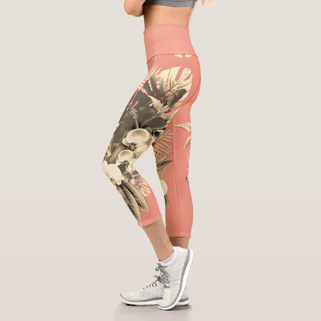 Blätter der orchitischen Tropenpalme Hawaiischer B Capri Leggings (Links)