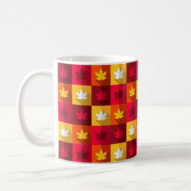 Blätter für die Herbstmaple - Helle Patchwork Kaffeetasse (Links)