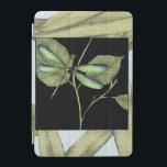 Blätter mit Dragonfly Inset von Jennifer Goldberge iPad Mini Hülle<br><div class="desc">Dieser zeichn von Blätter von Jennifer Goldberger zeigt eine Aufnahme einer Libelle auf schwarzem Hintergrund. Das nächtliche Gefühl der Einlage kontrastiert gut mit dem tagsüber anmutenden Gefühl des Ausdrucks von Blätter. Bestelle noch heute!</div>