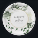 Blätter mit tropischer Palme Pappteller<br><div class="desc">Ein schlichtes Design mit tropischen Palmen verlasse grüne Blumenhochzeit. Die Textdetails und Farben können bearbeitet werden.</div>