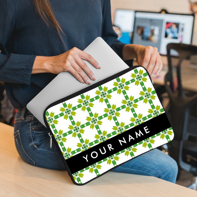 Blattmuster, grüne Blätter, Ihr Name Laptopschutzhülle (Von Creator hochgeladen)